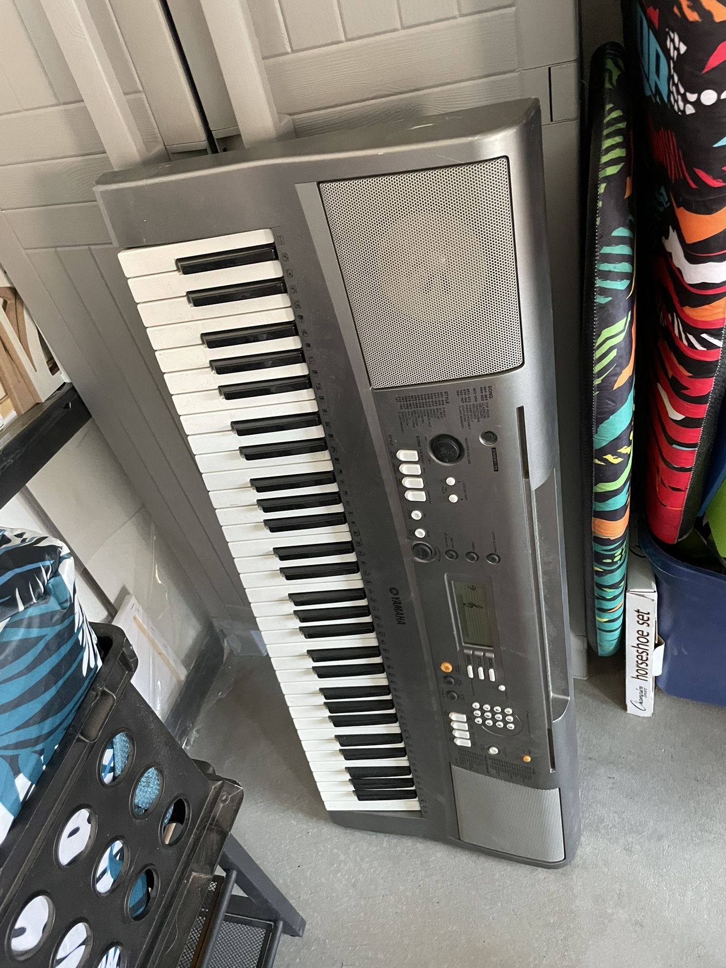 Yamaha Keyboard