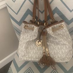 Michael Kors Tote/Purse