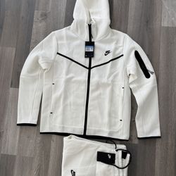 Nike Tech All Size Is Available