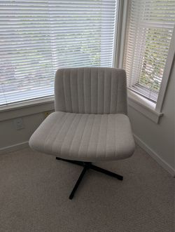 Modern Fabric Desk Chair - Light Gray / Cream