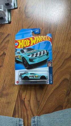 HOT WHEELS TREASURE HUNT 2023 RISE 'N CLIMB
