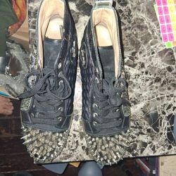 Christian Louboutin 8.5 Mens Shoes