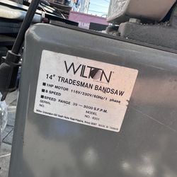 Wilton 14" Tradesman Bandsaw, Model No. 820 