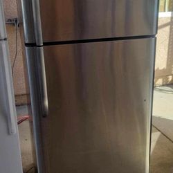 Refrigerator Frigidaire
