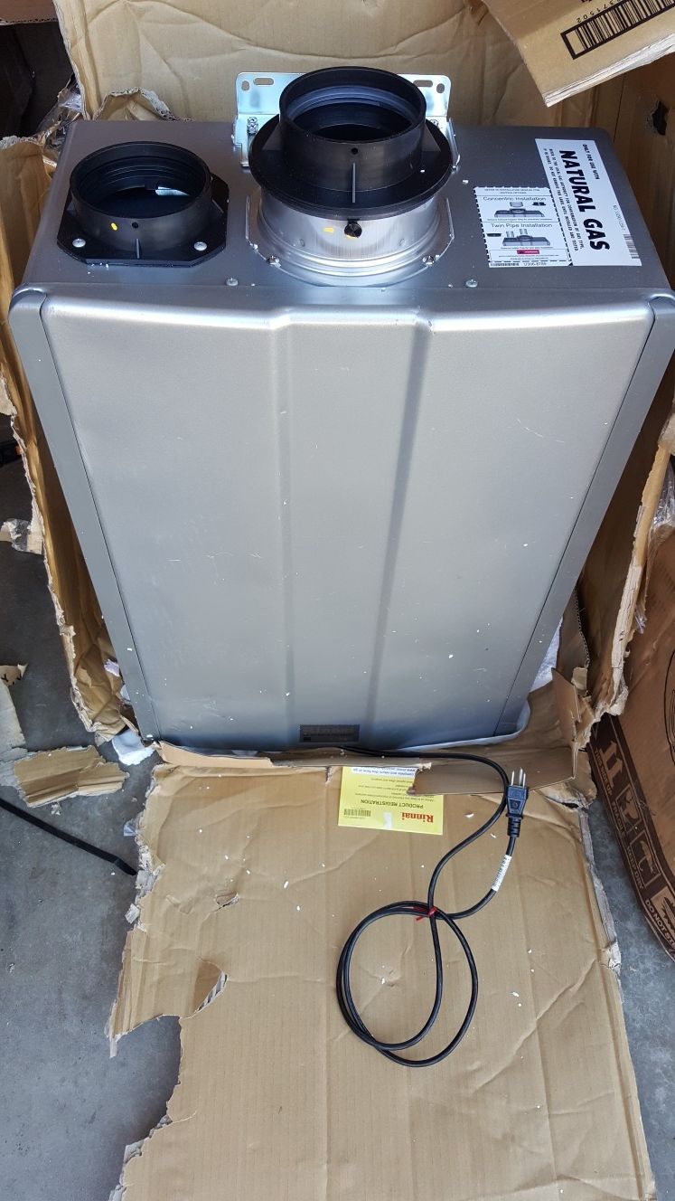 Rinnai Indoor Tankless Water Heater Natural Gas RUR98IN 9.8 GPM