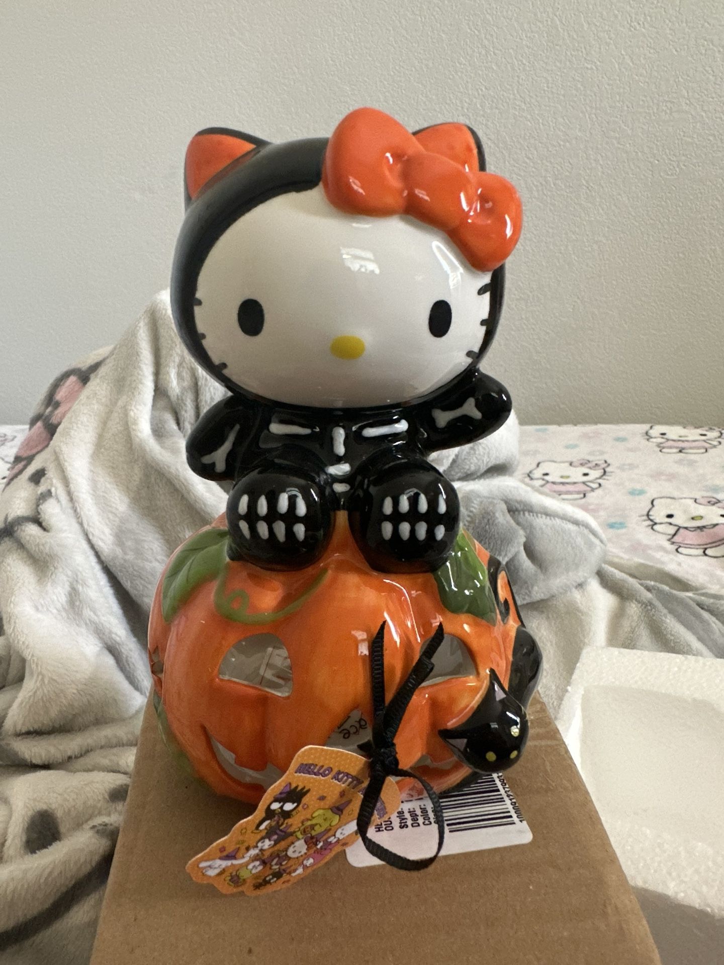 Halloween Hello Kitty Candle Holder 