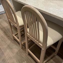 Counter Height Chairs