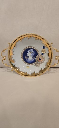 Brand new Elegant Italian Porcelain 24K Gold Decorative Bowl with Two Handles