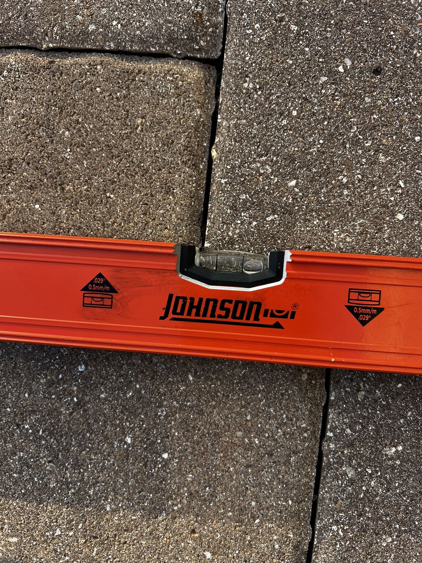 Johnson Level Aluminum 96-in 3 Vial Box beam level