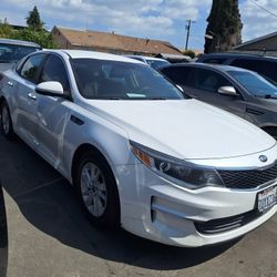 2016 Kia Optima 