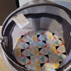 Fisher Price Portable Bassinet Baby Dome