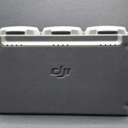 DJI Mini 2 Two-Way Charging Hub With 3 Batteries 
