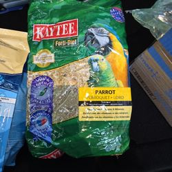 Parrot Food