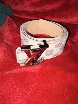White and gray Louis Vuitton belt