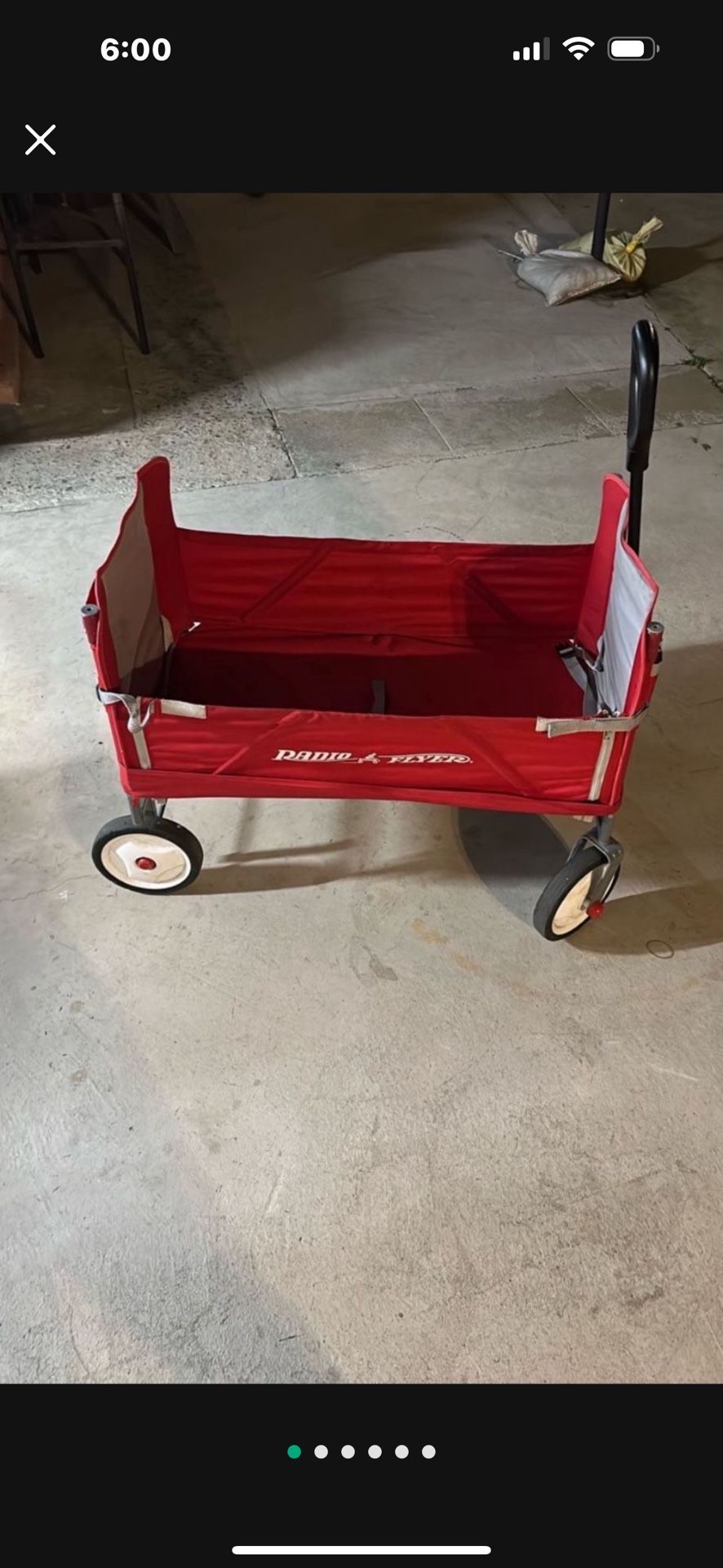 Radio Flyer Foldable Wagon