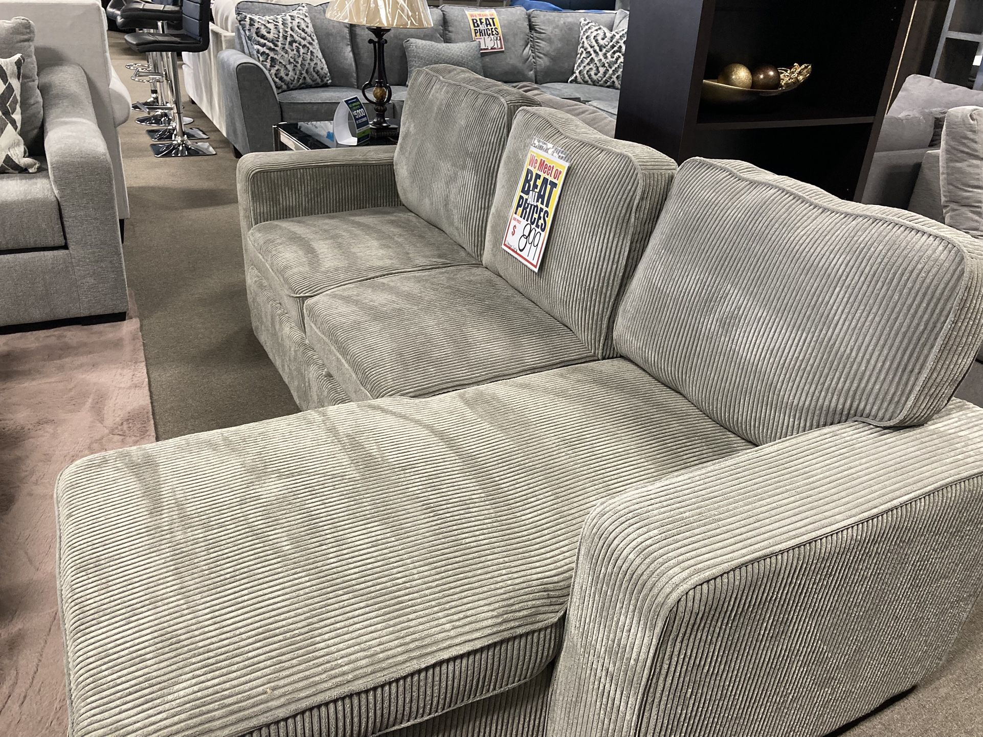 Excellent Sectional 🩶🧸🩶