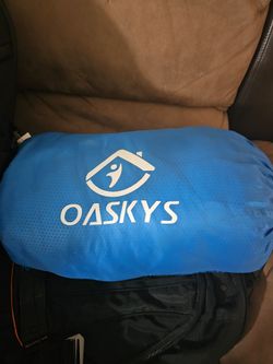 Oaskys 3-season camping sleeping bag