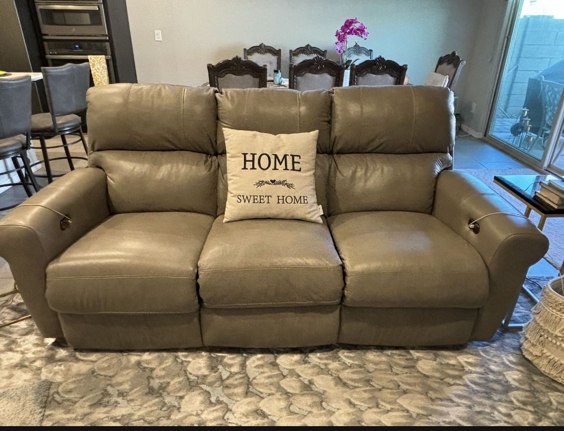 power reclining sofa
