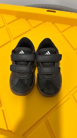 Adidas Toddler Sneakers Black Velcro