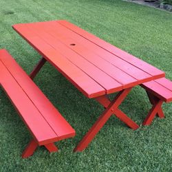 Picnic Tables And Garden Wooden Potting Benches. 
