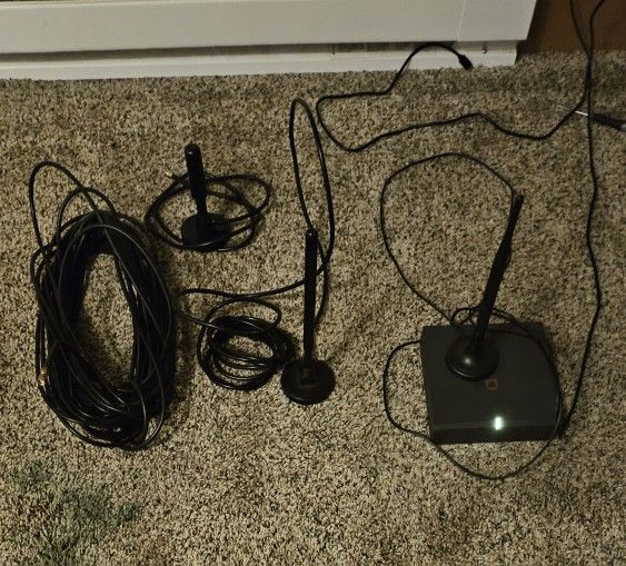 Bobcat 300 Helium Crypto Miner
