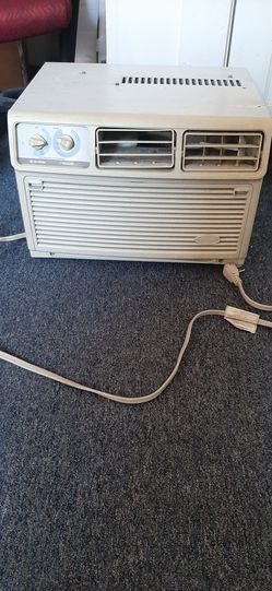 Whirlpool a/c unit 6,000 btu $50 pick up only!