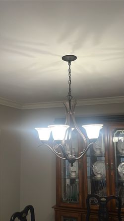 Light fixture