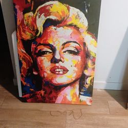 MARILYN MONROE ON CANVISE