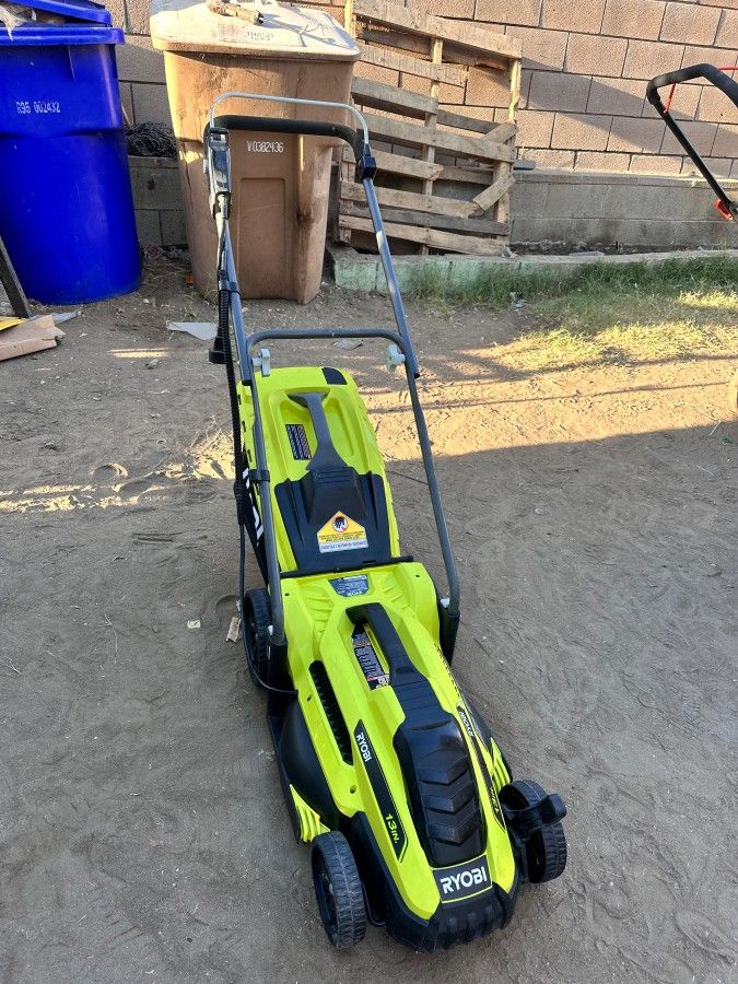 RYOBI
13 in. 11 Amp Corded Electric Walk Behind Push Mower