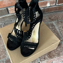 Black high heels size 9