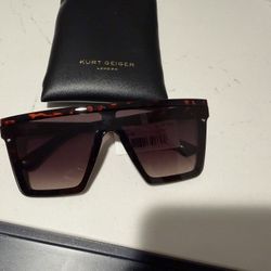 Women’s Sunglasses 