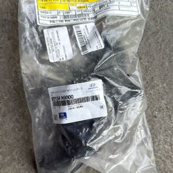 Bracket Head Lamp 2023-24 Hyundai Tucson 