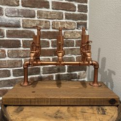 Whiskey Dispenser - 3 Bottle 