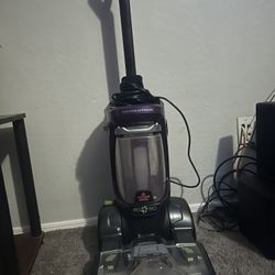 Bissell Carpet Cleaner 
