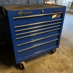 Snap on 7 Drawer Rollaway Tool Box 