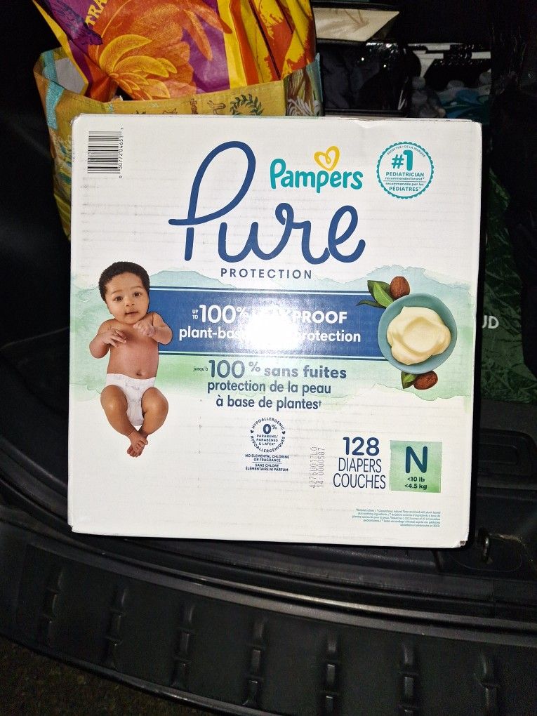 Pampers Newborn 128 Pk Plant Based Unopen
