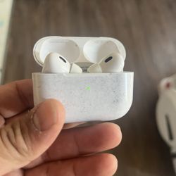 Apple AirPod Pro 2nd Generation Authentic! Trade For Beats Earbuds