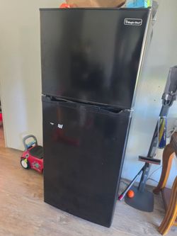 Fridge freezer refrigerator