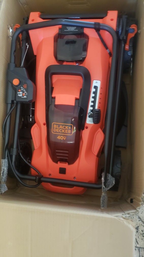 Black + Decker 40v Lawn Mower