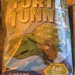 BRAND NEW TURTLE TUNNEL & PIRATE SHIP FOR SMALL PETS