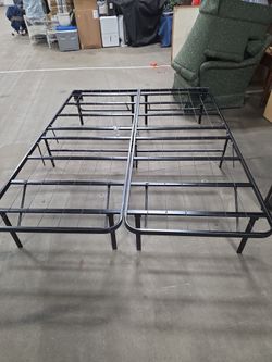 Black Metal Platform Bed Frame