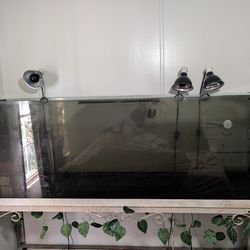 135G Tank & Stand Combo