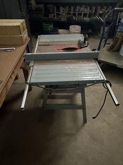 Delta 10"XL Contractor/Table Saw