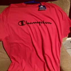 Champion Men’s Shirt  Size 2x  new with tags $15