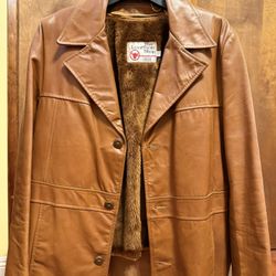 Men’s Brown Leather Jacket, Size 40  Excellent Condition