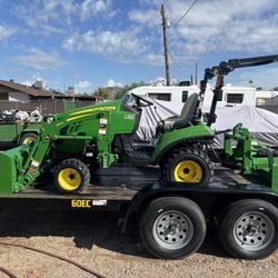 John Deere 1023e