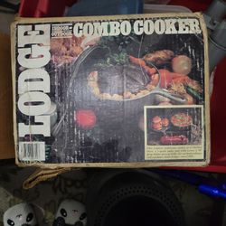 Vintage cast iron 2 piece skillet