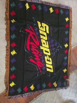 Snap-on Racing Woven Throw Blanket