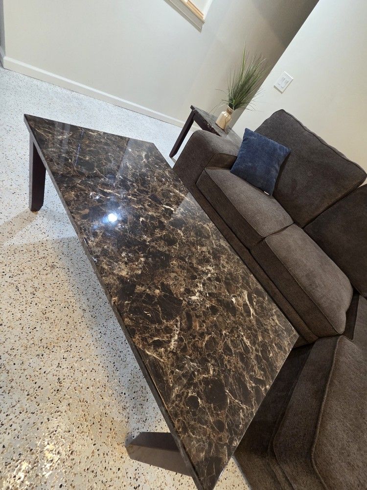 Coffee Table / End Tables