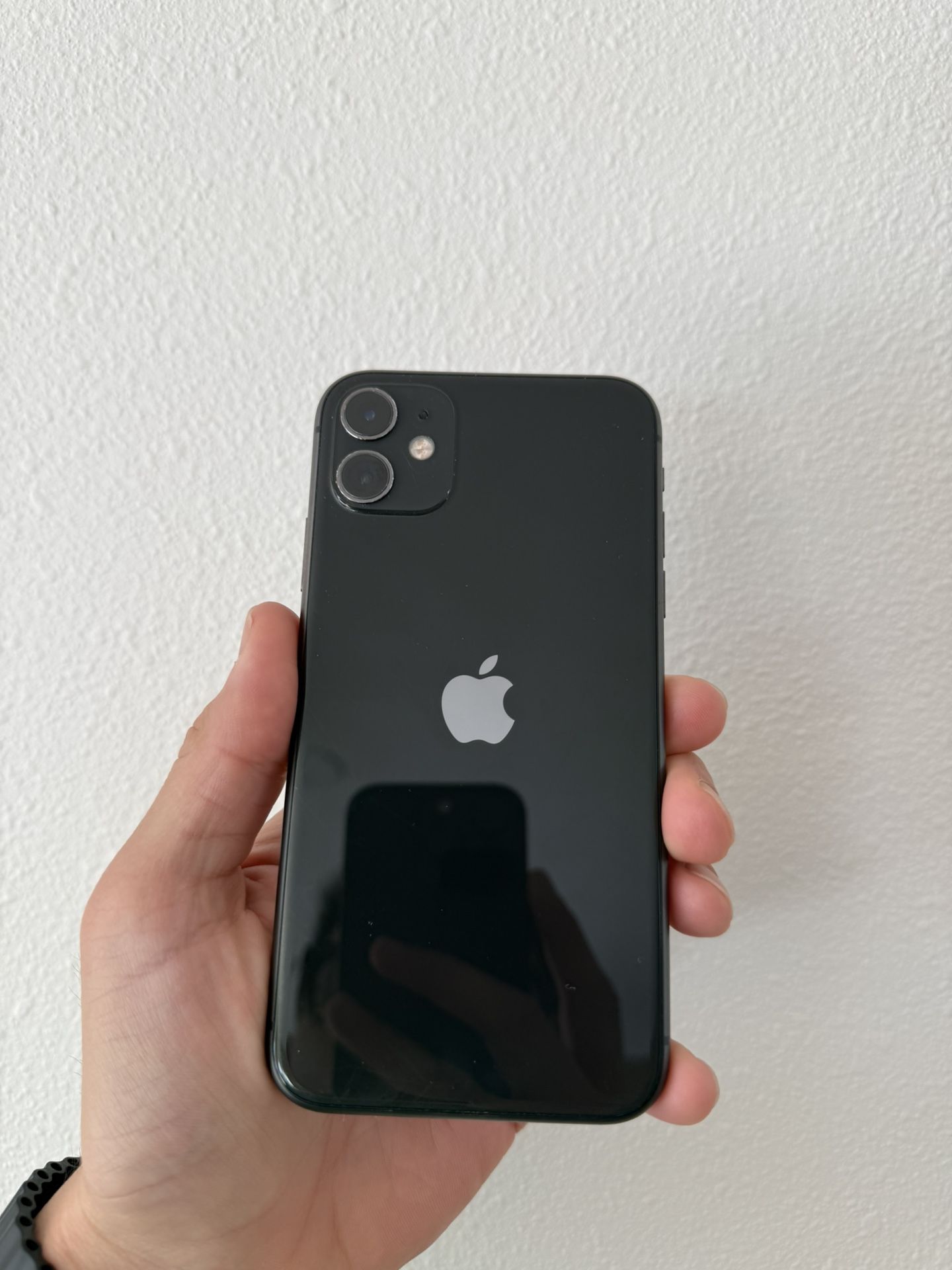 iPhone 11 Unlocked 128Gb